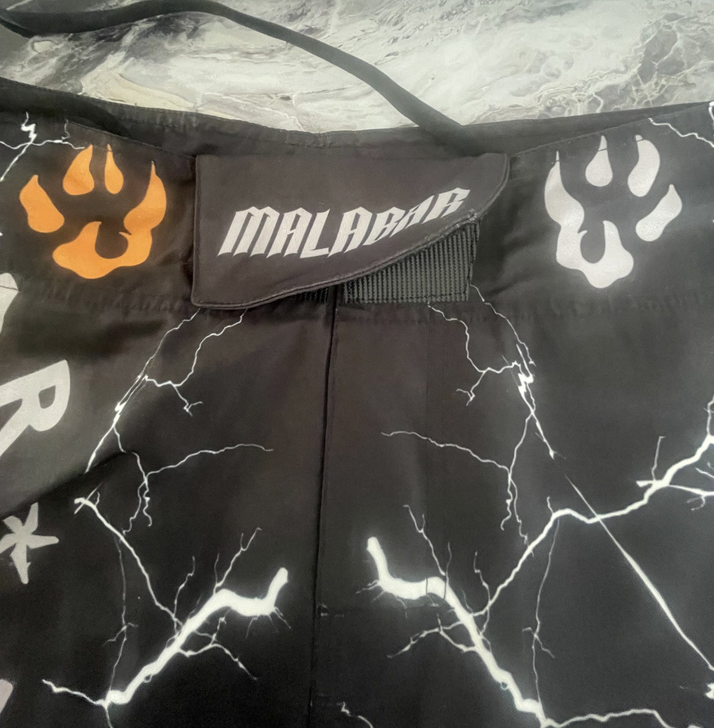 Short MMA