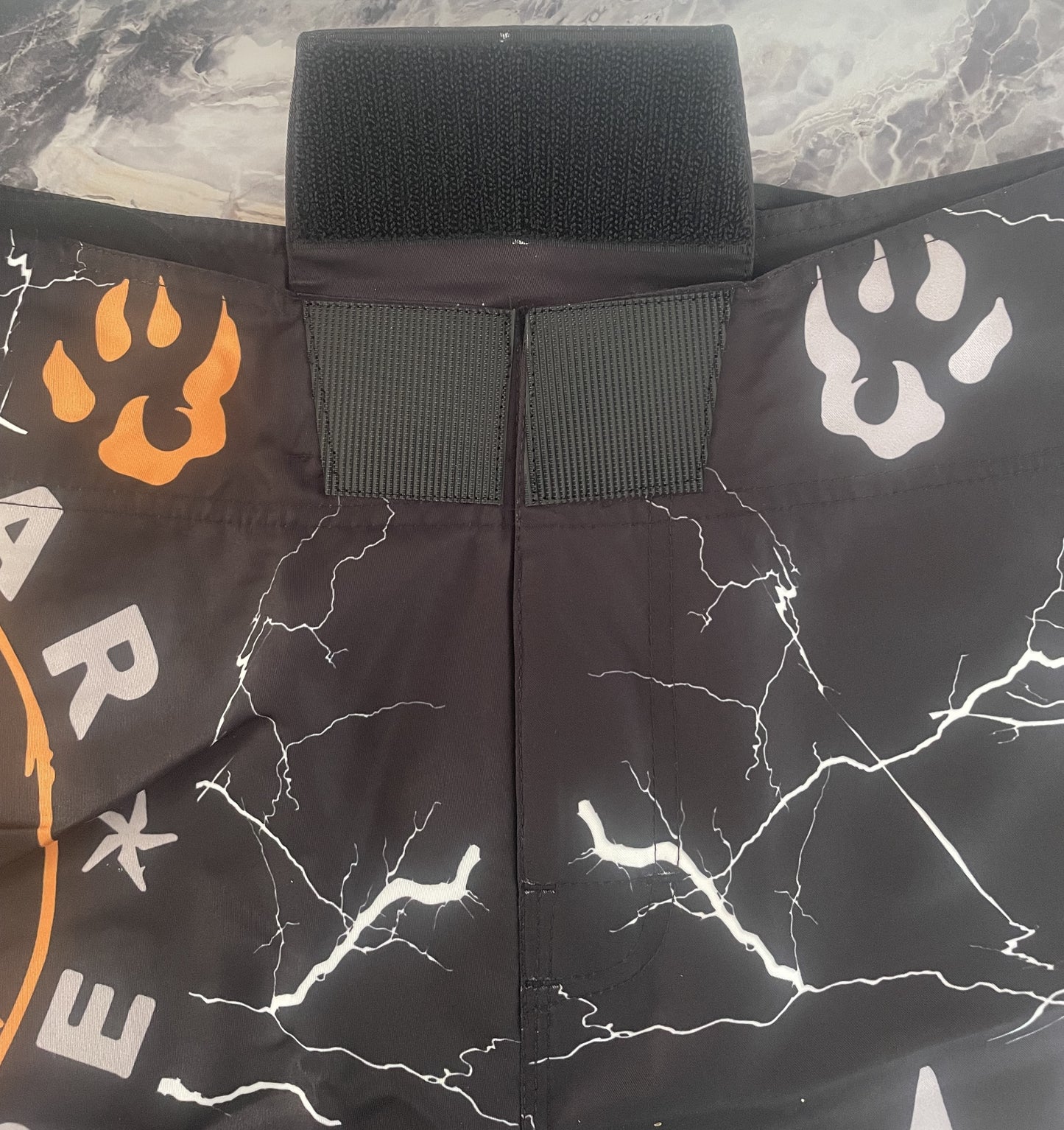 Short MMA