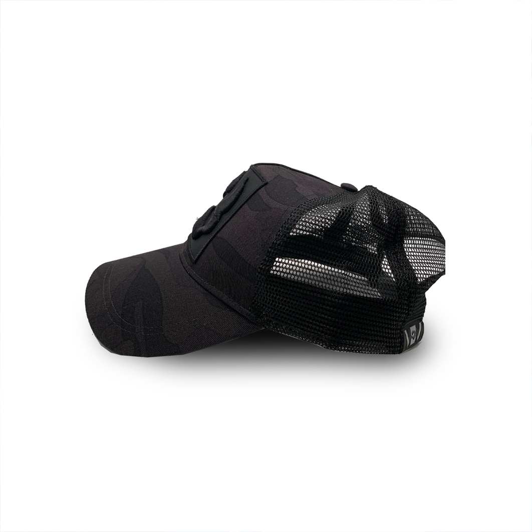 Vue de profile gauche Casquette army night logo "patte de chien" par Malabar Manufacture