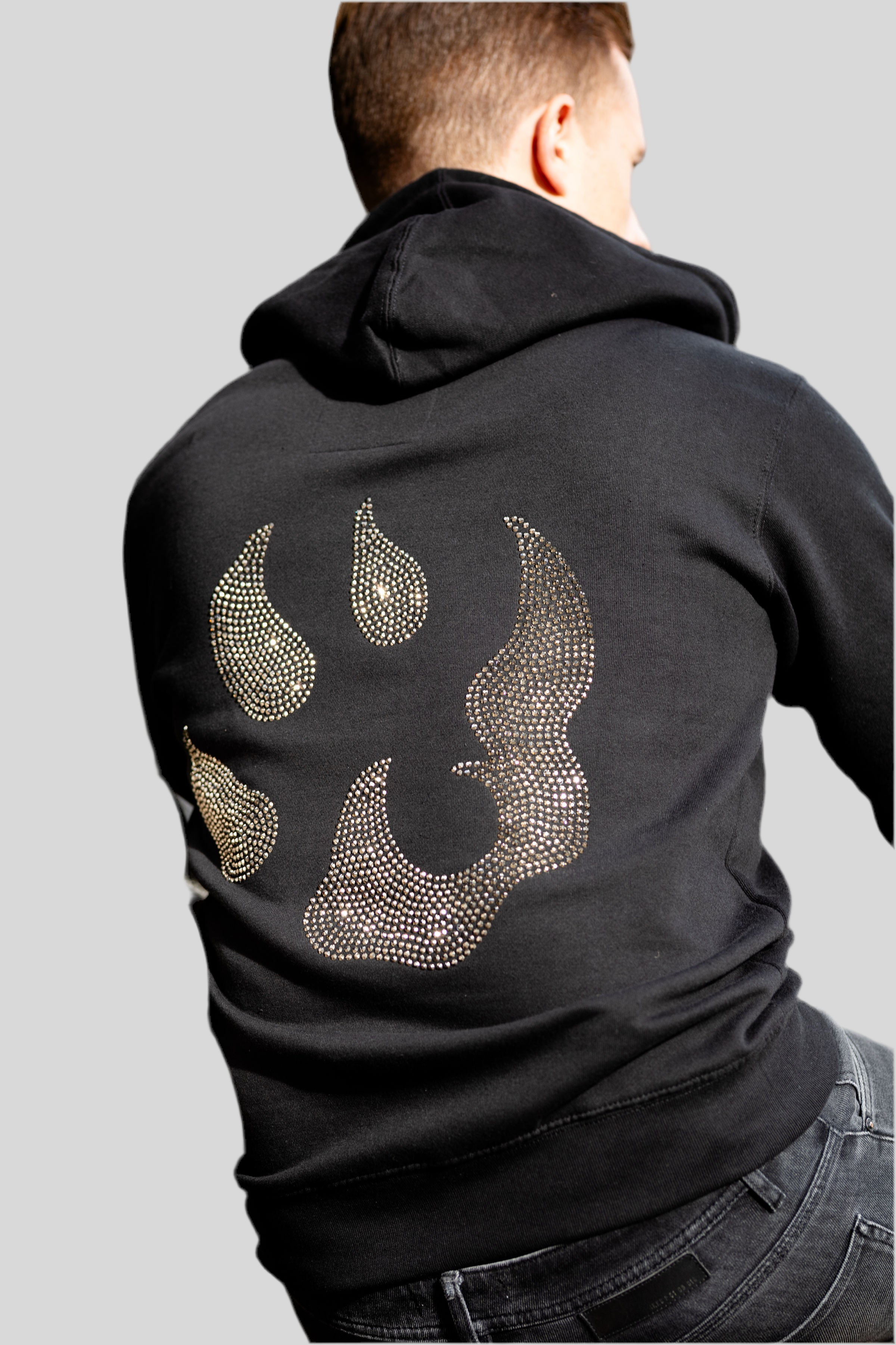 Sweat à capuche Malabar – Grosse patte signature Swarovski au dos | Édition premium