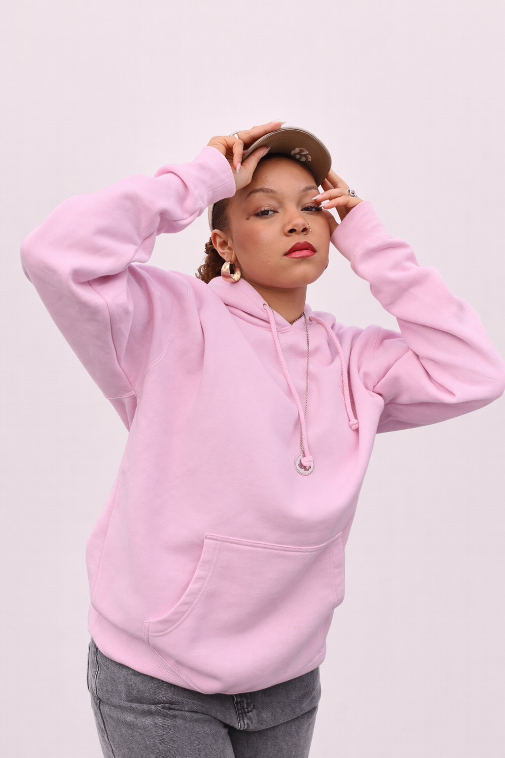 Sweat à capuche logo "petite patte 🐾 poitrine »