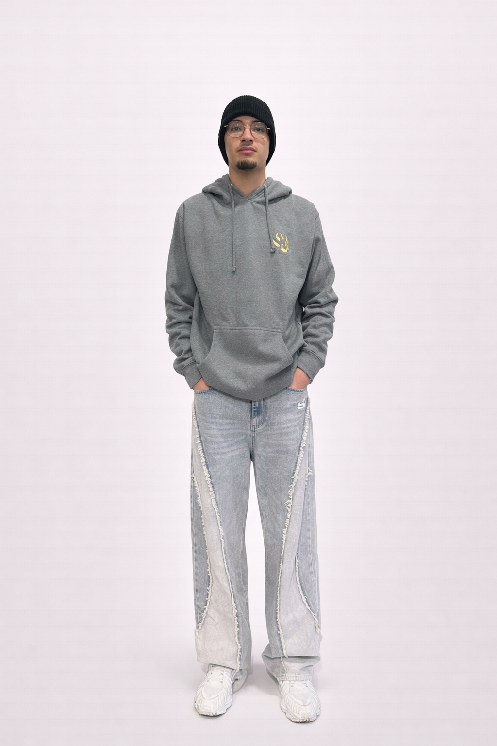 Sweat à capuche logo "petite patte poitrine