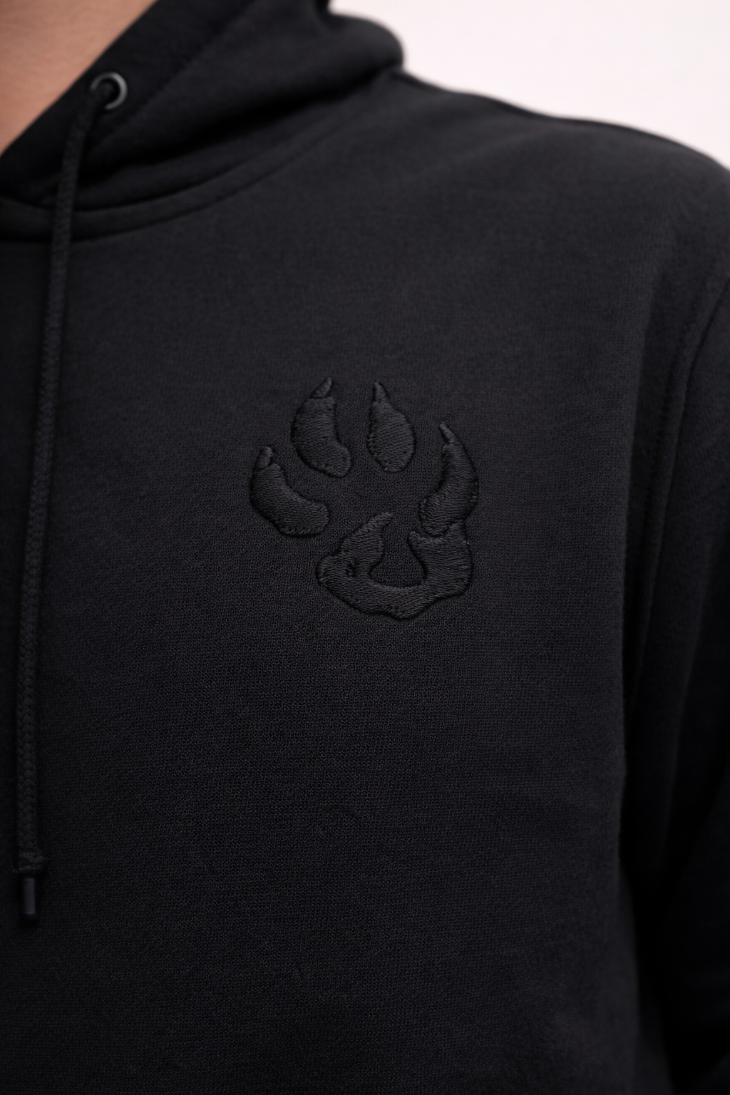 Sweat à capuche logo "petite patte poitrine