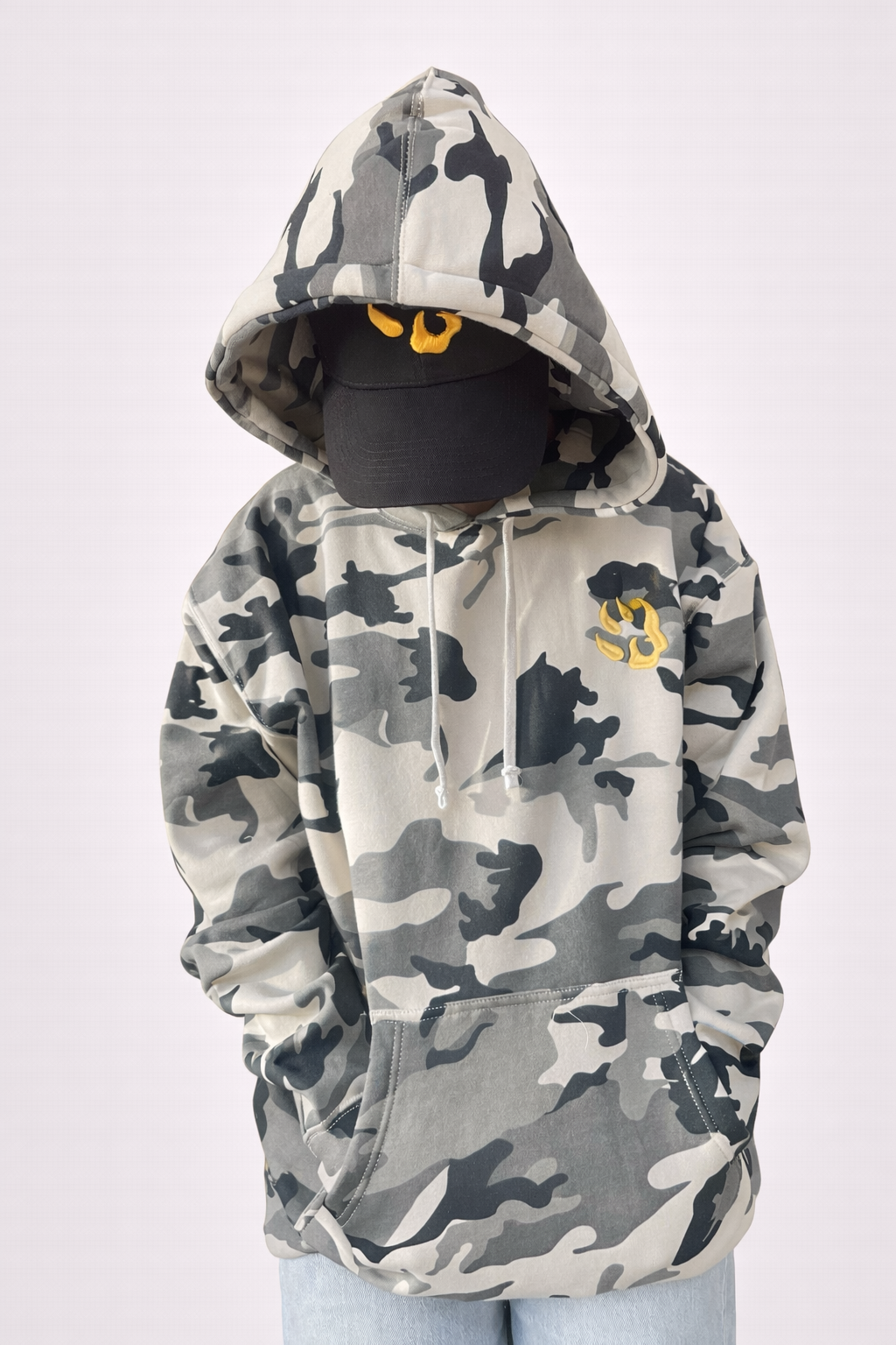 Sweat à capuche camouflage logo "petite patte de chien"