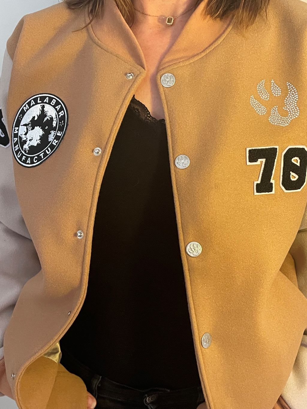 Teddy sportswear à strass - beige camel - Édition limitée