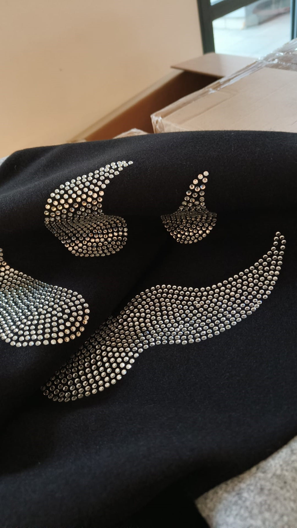 Teddy sportswear à strass – noir et gris  – Édition limitée